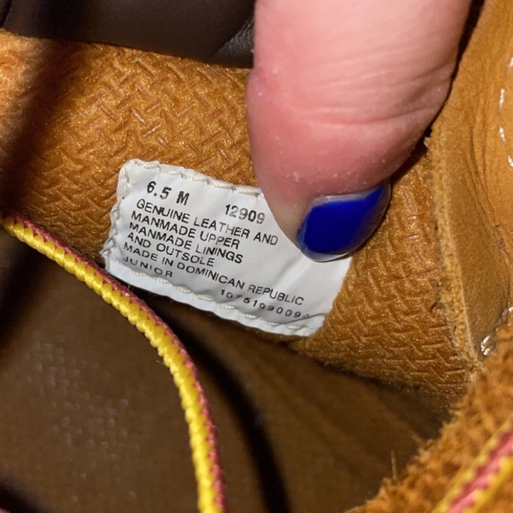 Timberland’s Waterproof Boot Size 6.5 M - Picture 3 of 6